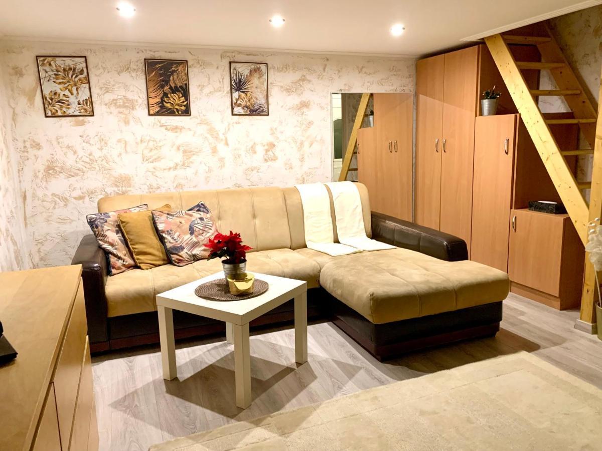 Ararat Apartman บูดาเปสต์ ภายนอก รูปภาพ